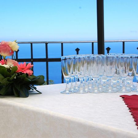 SantʼAgata di Militello Red Hotel Sant'Elia מראה חיצוני תמונה