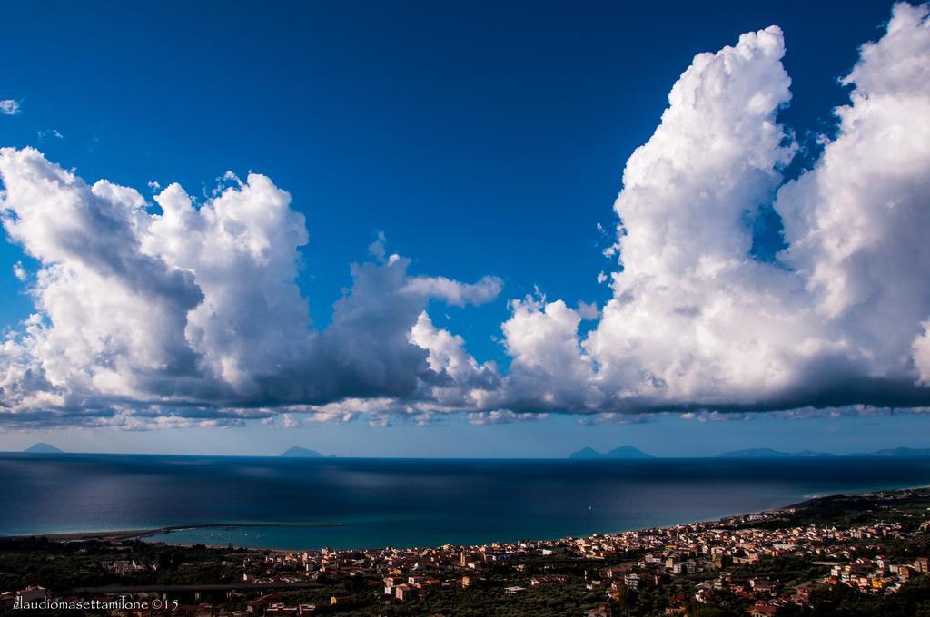 SantʼAgata di Militello Red Hotel Sant'Elia חדר תמונה